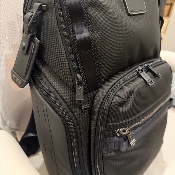 Tumi - Alpha Bravo Collection - Men's Backpack - Black - Picture 3 of 12